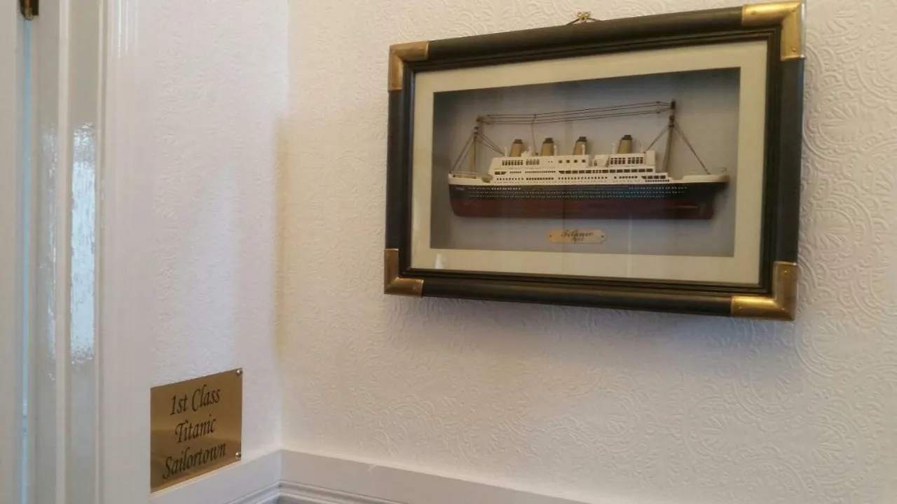 Titanic Sailortown Belfast City Centre Townhouse 0*,