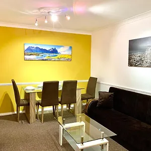 Excel 2 Bedrooms, Reception, Spacious , London United Kingdom